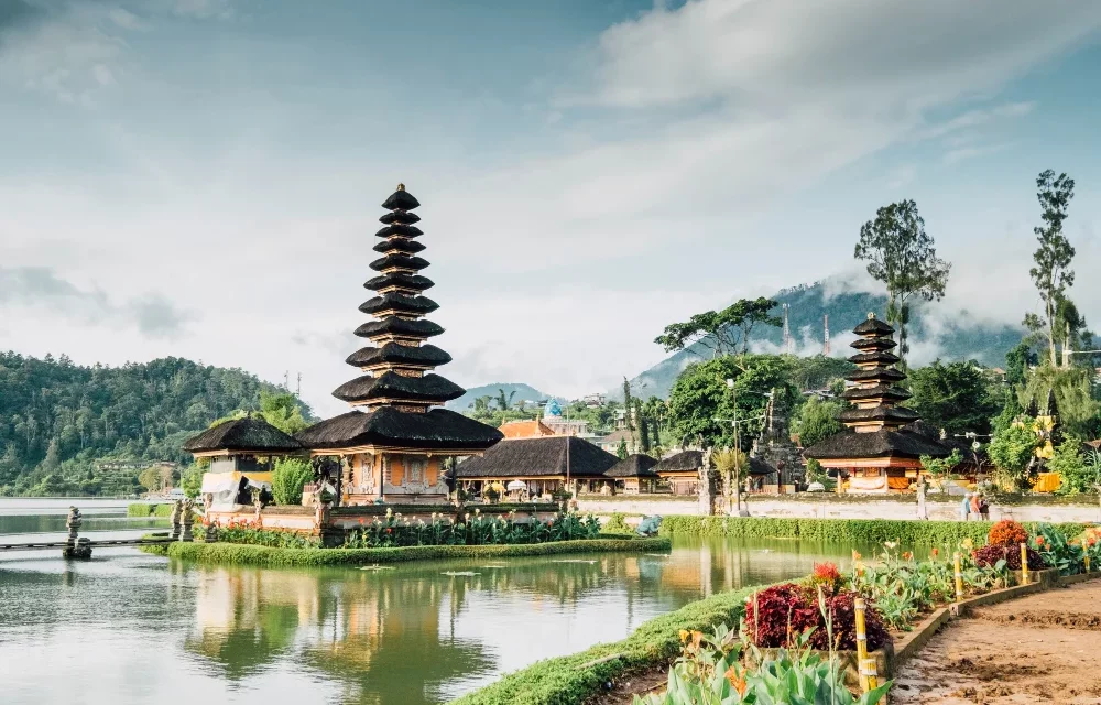 10 Tempat Wisata di Bali Menyenangkan Terbaru Saat Ini