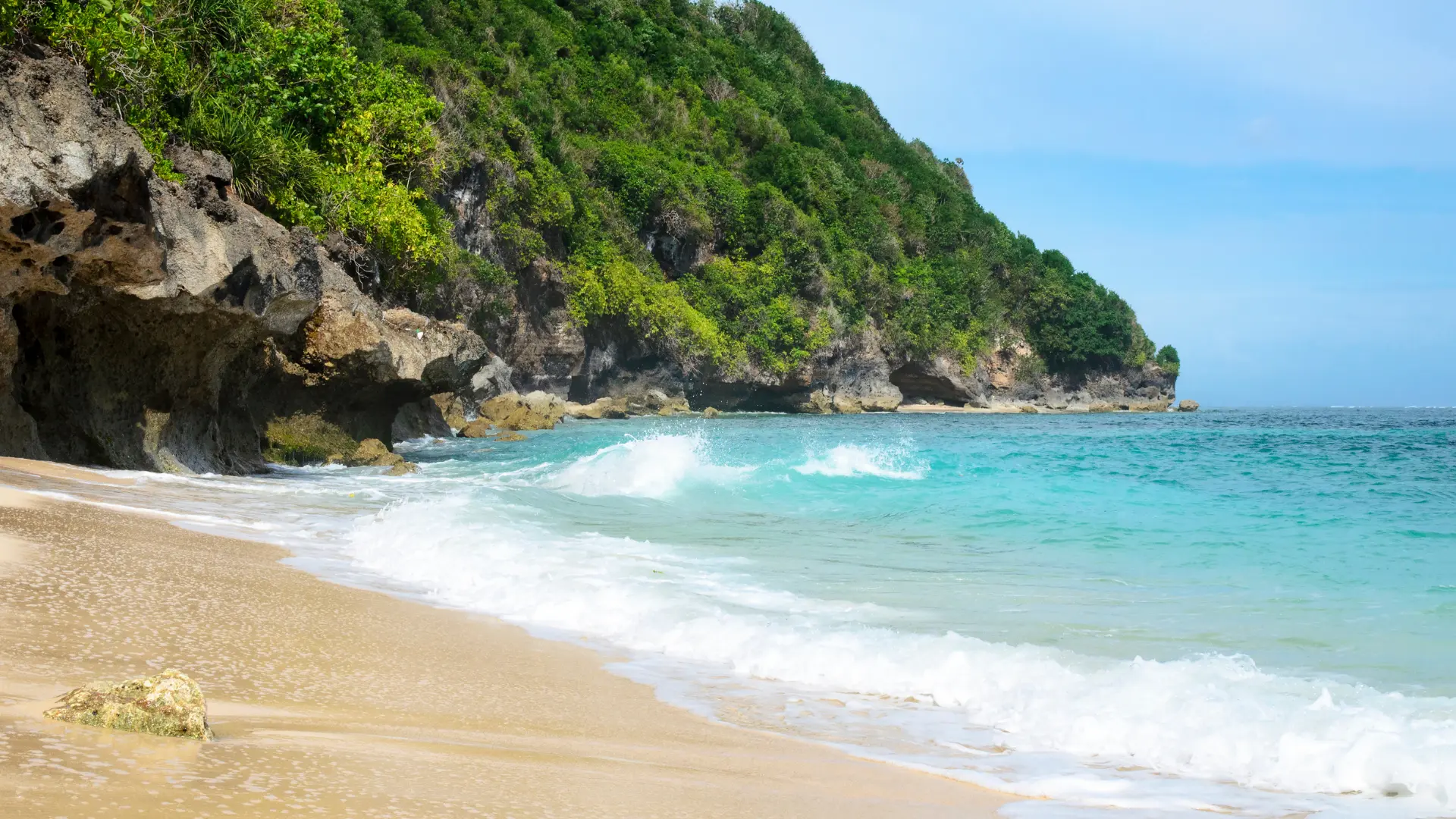 Pantai Green Bowl di Jimbaran