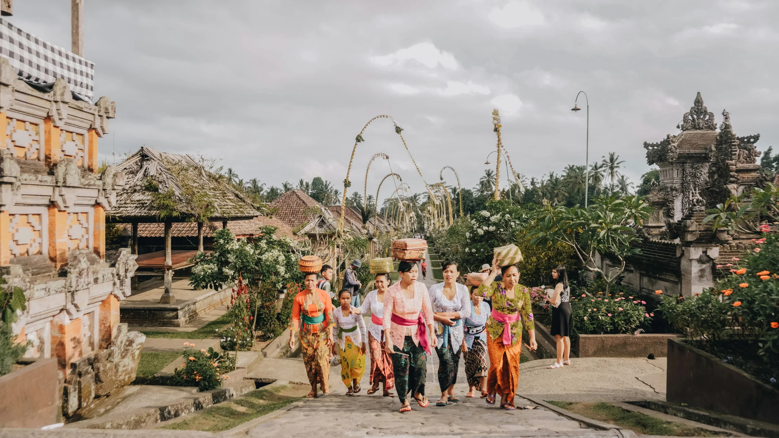 Balinese traditional clothes